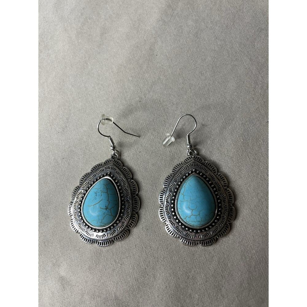 Turquoise Cabochon Earrings Tear Drop Wire Lever Back Closure